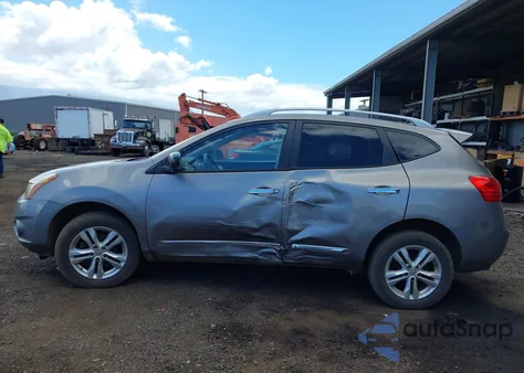 2015 Nissan Rogue Select S из США, поврежденный, VIN JN8AS5MT9FW155463